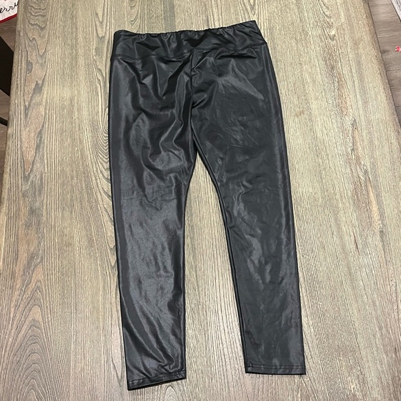 Wild Fable Leather Leggings Pants High Rise Elastic Waist Pull-On Black Size XL - Picture 1 of 7